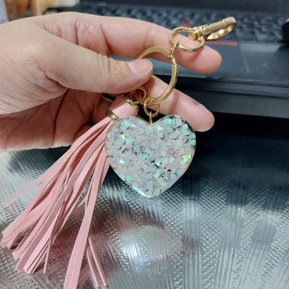 Glittering Heart Shaped Handbag Accessory Keychain - Picture 1 of 5